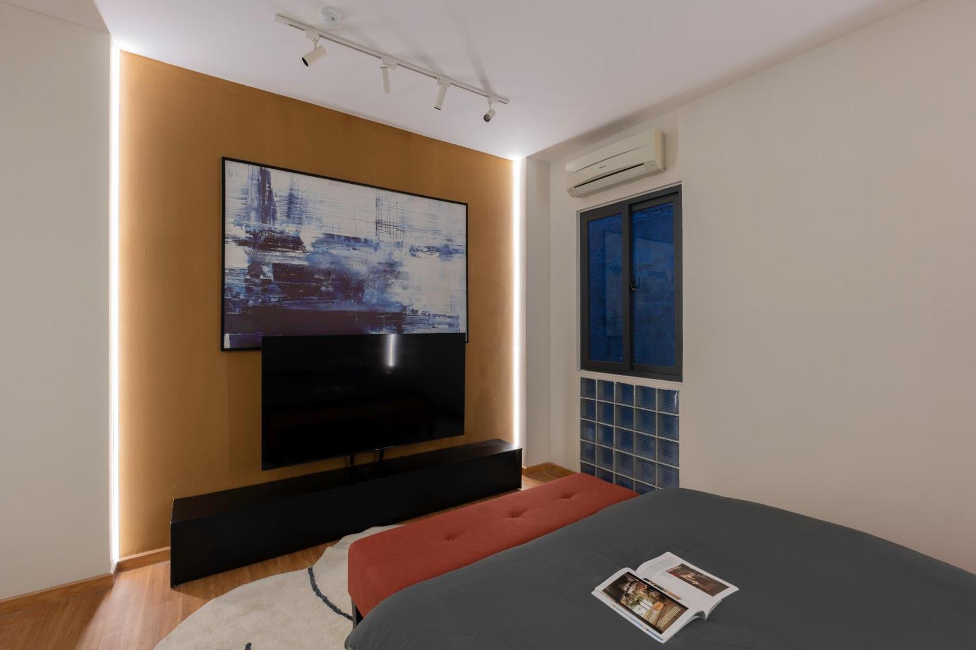 Zeus Living - * TP. Hồ Chí Minh