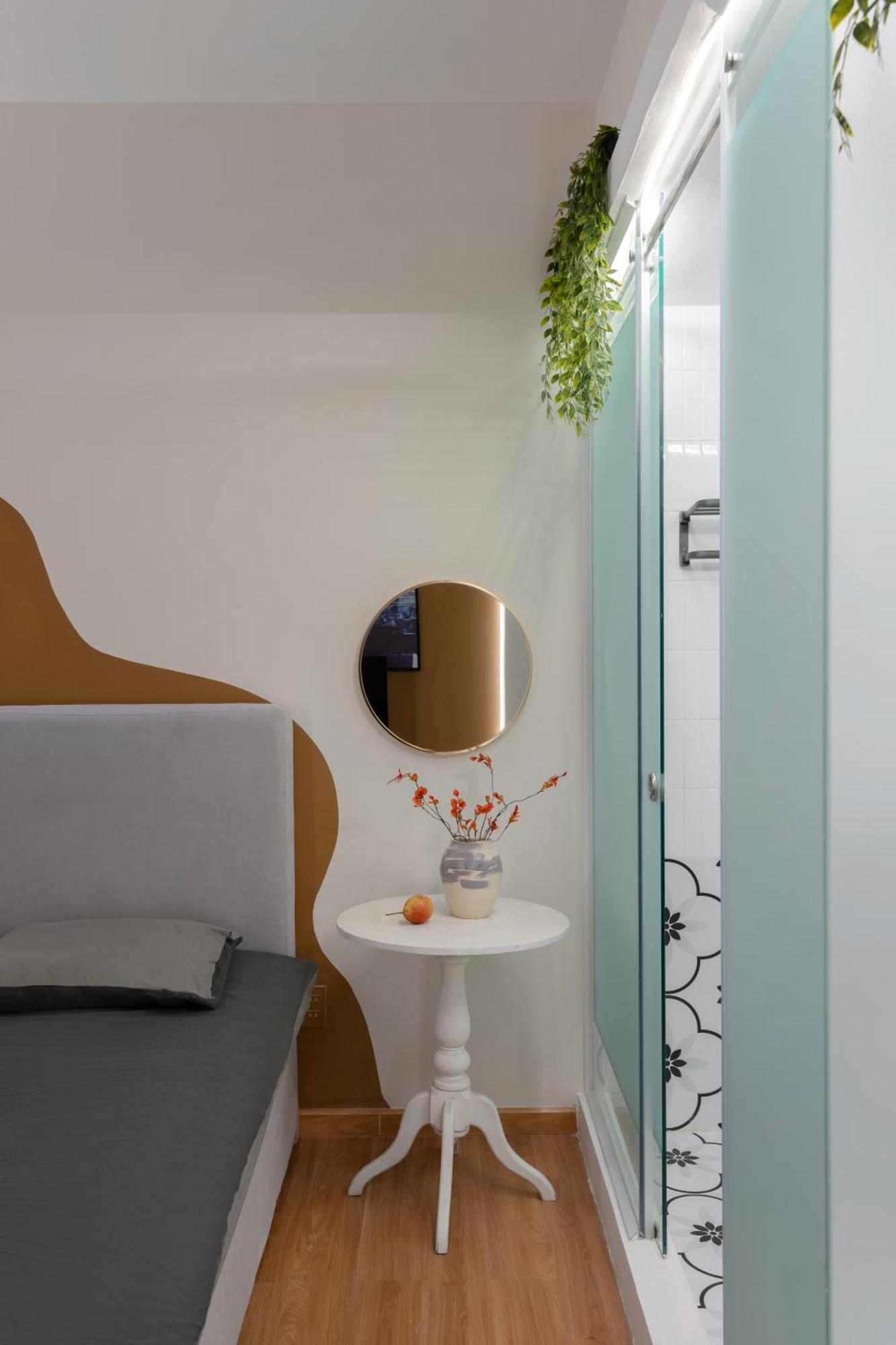 Zeus Living - Khách sạn hẻo lánh TP. Hồ Chí Minh