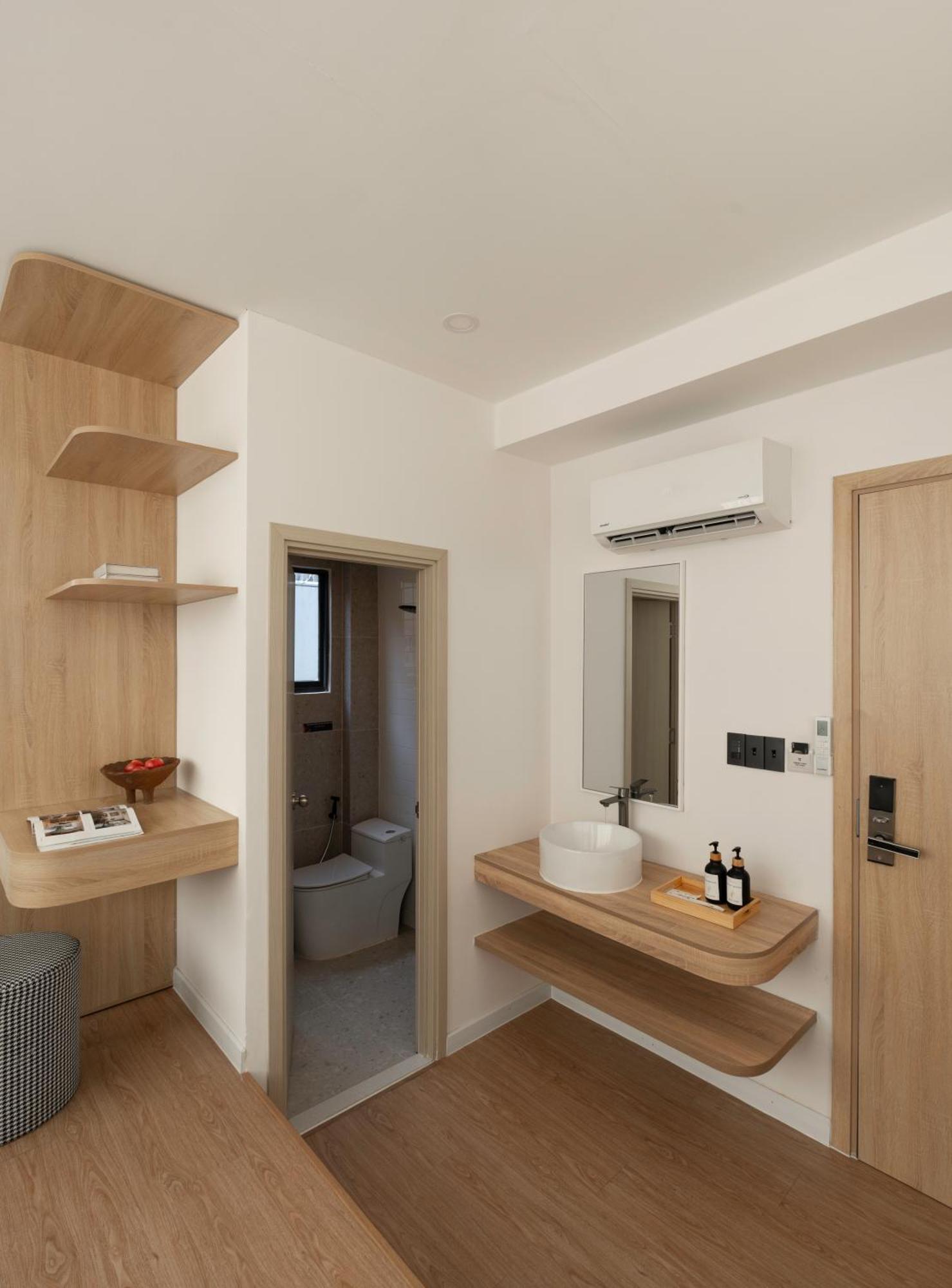 Zeus Living - Khách sạn hẻo lánh TP. Hồ Chí Minh